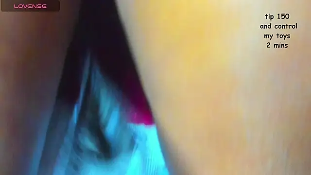 Snapshot of aphrodites_ass chatting on 10-11-25, 05:17 aphrodites ass online show from 10-11-25, 05:17