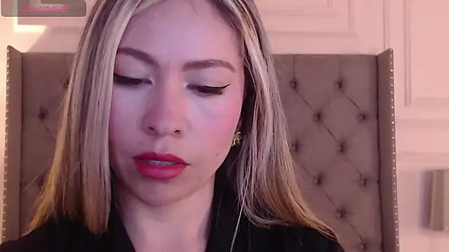 Ammy Castro online show from 02-01-25, 03:28