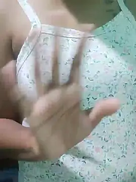 Snapshot of Kunchiii chatting on 11-20-25, 01:44 Kunchiii online show from 11-20-25, 01:44