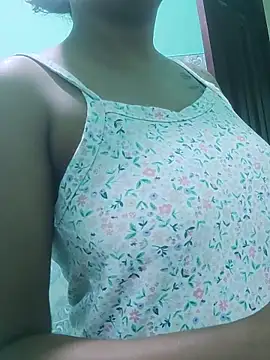 Snapshot of Kunchiii chatting on 11-21-25, 03:27 Kunchiii online show from 11-21-25, 03:27