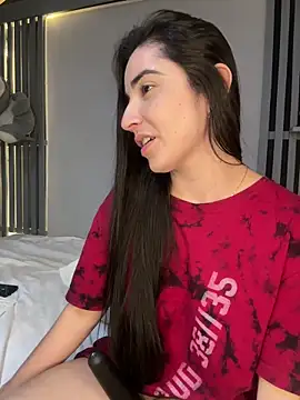 Snapshot of Victoria-And1 chatting on 12-14-24, 05:29 Victoria-And1 online show from 12-14-24, 05:29