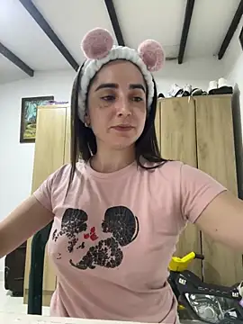 Snapshot of Victoria-And1 chatting on 03-16-25, 12:56 Victoria-And1 online show from 03-16-25, 12:56