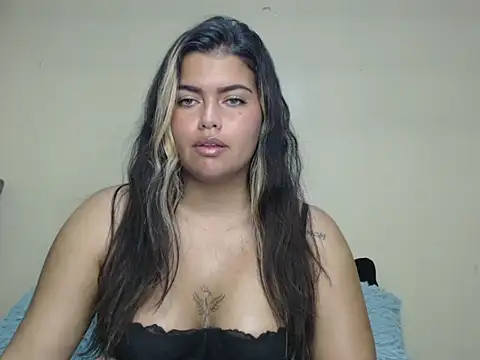 Snapshot of sweetkitty_16 chatting on 04-16-26, 01:56 sweetkitty 16 online show from 04-16-26, 01:56