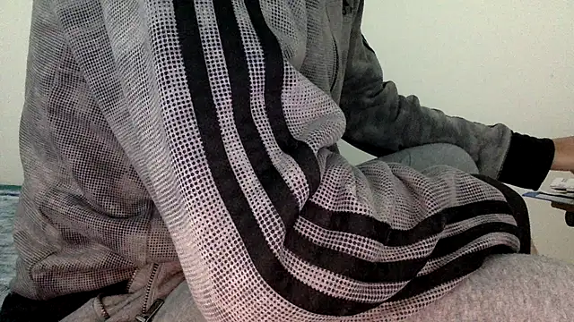 molozeb online show from 11-18-25, 04:50