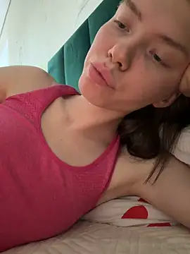 Snapshot of Lisaaa_Alisa chatting on 06-14-26, 10:06 Lisaaa Alisa online show from 06-14-26, 10:06