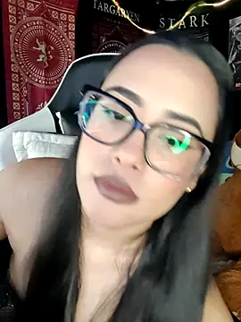 Janna mnt online show from 11-15-25, 04:43