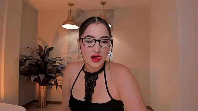 DominiqueVega online show from 07-15-26, 09:09