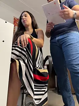 LittleDoll    online show from 02-10-25, 12:50