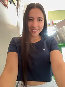 Snapshot of LittleDoll___ chatting on 07-27-26, 01:18 LittleDoll online show from 07-27-26, 01:18