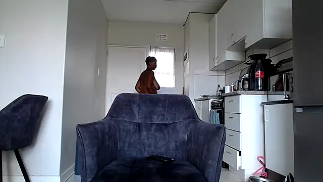 officialkhakes za online show from 01-05-25, 02:19