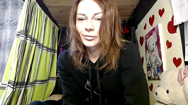 Snapshot of HarleyQuinn_69 chatting on 12-27-24, 01:18 HarleyQuinn 69 online show from 12-27-24, 01:18