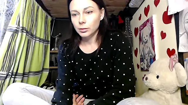 Snapshot of HarleyQuinn_69 chatting on 02-15-25, 08:01 HarleyQuinn 69 online show from 02-15-25, 08:01