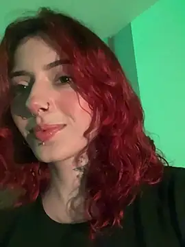 Snapshot of LiliJones_ chatting on 01-14-25, 08:26 LiliJones online show from 01-14-25, 08:26