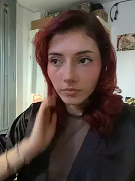 Snapshot of LiliJones_ chatting on 02-19-25, 08:52 LiliJones online show from 02-19-25, 08:52