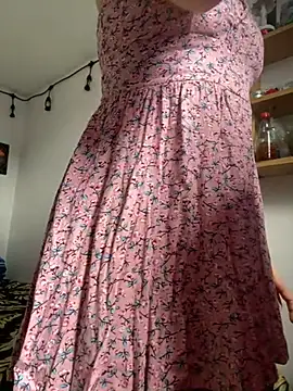 Snapshot of LiliJones_ chatting on 02-22-25, 04:40 LiliJones online show from 02-22-25, 04:40