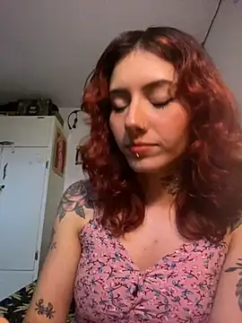 Snapshot of LiliJones_ chatting on 02-22-25, 11:03 LiliJones online show from 02-22-25, 11:03