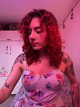 Snapshot of LiliJones_ chatting on 03-14-25, 05:35 LiliJones online show from 03-14-25, 05:35