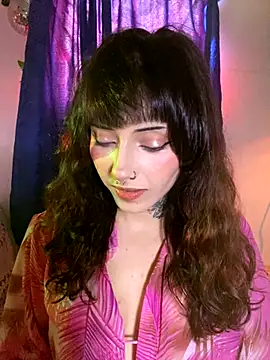 Snapshot of LiliJones_ chatting on 10-08-25, 06:16 LiliJones online show from 10-08-25, 06:16