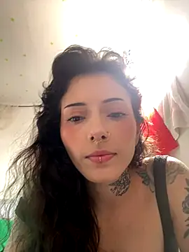 Snapshot of LiliJones_ chatting on 10-29-25, 03:14 LiliJones online show from 10-29-25, 03:14