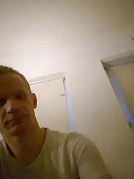 Snapshot of nl1994davex chatting on 03-04-26, 05:41 nl1994davex online show from 03-04-26, 05:41