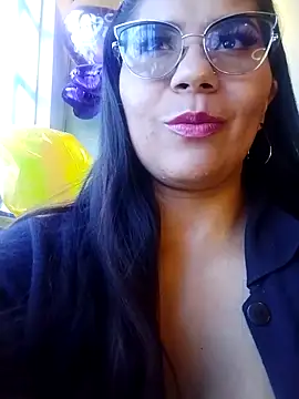 Luna Dumont online show from 09-25-25, 01:48