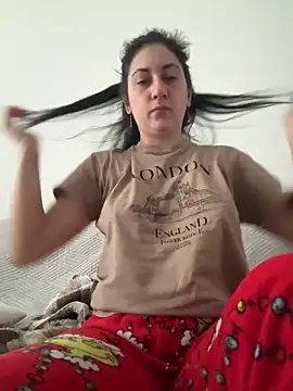 Snapshot of davenmichelle00 chatting on 02-18-26, 08:21 davenmichelle00 online show from 02-18-26, 08:21