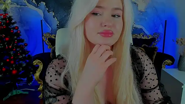 Snapshot of CocoSecretss chatting on 12-30-24, 10:43 CocoSecretss online show from 12-30-24, 10:43