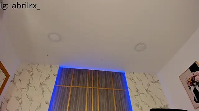 Dollar-girl online show from 01-31-26, 07:11