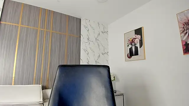 Dollar-girl online show from 04-02-26, 01:42