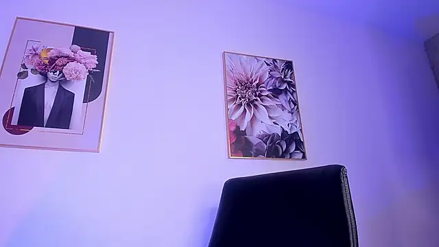 Dollar-girl online show from 04-04-26, 01:19