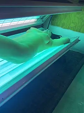 Snapshot of DawnDunley chatting on 11-21-25, 03:49 DawnDunley online show from 11-21-25, 03:49