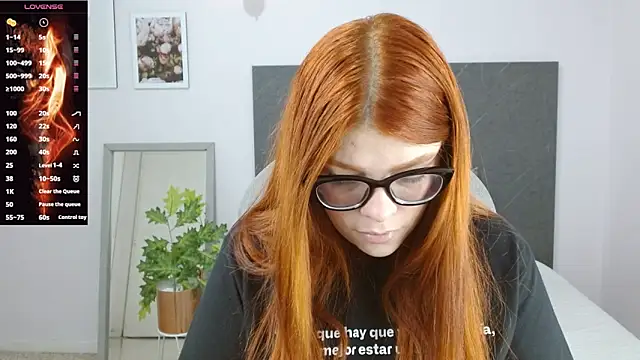 Snapshot of lucie_nicolls chatting on 01-02-25, 07:51 lucie nicolls online show from 01-02-25, 07:51