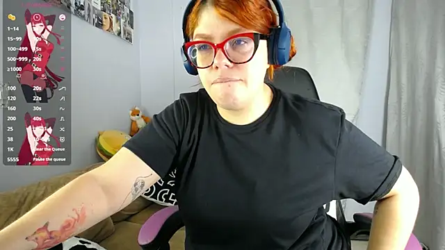 Snapshot of lucie_nicolls chatting on 03-14-25, 06:50 lucie nicolls online show from 03-14-25, 06:50