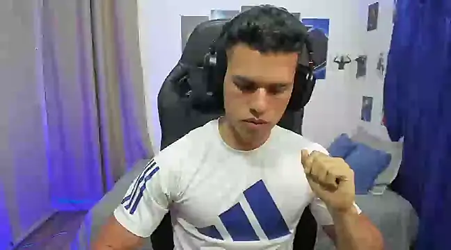 JacobKirito online show from 12-17-24, 03:28