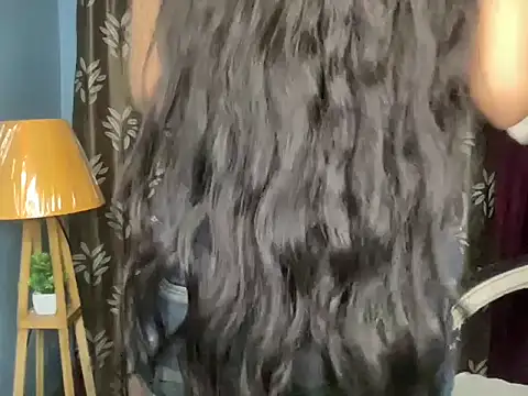 Karnaa vail online show from 04-19-26, 05:07