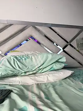 maybelline69 online show from 04-01-26, 10:05