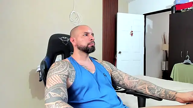 SebaxttianCock online show from 12-18-25, 09:32