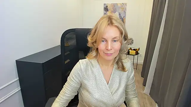 Sinty Devis online show from 03-14-26, 04:29