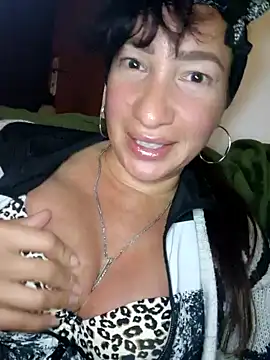 Snapshot of TheGoddessBianca chatting on 01-22-25, 04:33 TheGoddessBianca online show from 01-22-25, 04:33