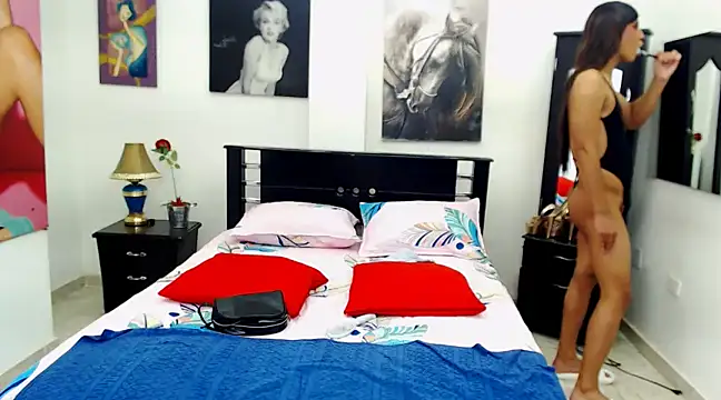 Snapshot of VeronicaReynolds chatting on 02-12-25, 03:05 VeronicaReynolds online show from 02-12-25, 03:05