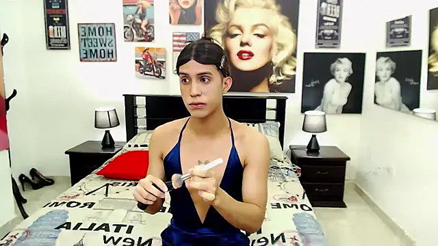 Snapshot of VeronicaReynolds chatting on 03-02-26, 12:01 VeronicaReynolds online show from 03-02-26, 12:01