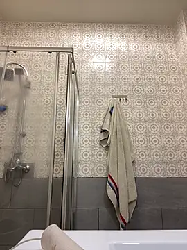 BostonGeorge27 online show from 02-07-25, 12:20