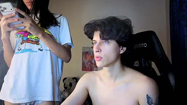 angelitofemboy online show from 12-01-25, 11:10