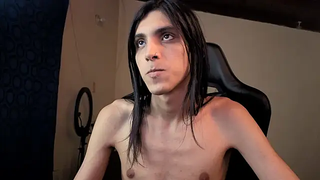 angelitofemboy online show from 04-24-26, 06:49