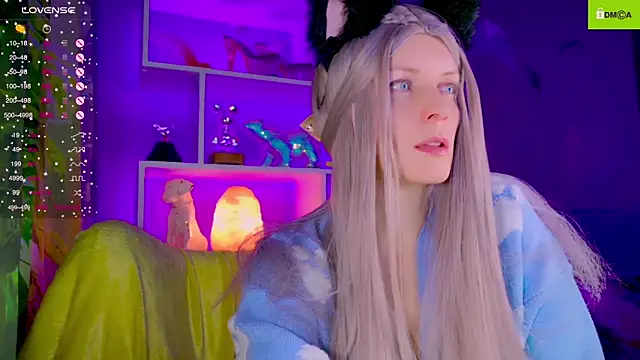 Flash Summer online show from 11-30-25, 12:09