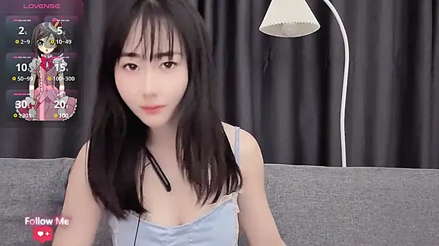 qiqi-- online show from 12-13-24, 02:38