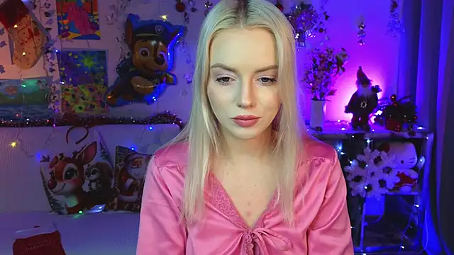 Snapshot of ImBonBon chatting on 12-09-24, 09:48 ImBonBon online show from 12-09-24, 09:48