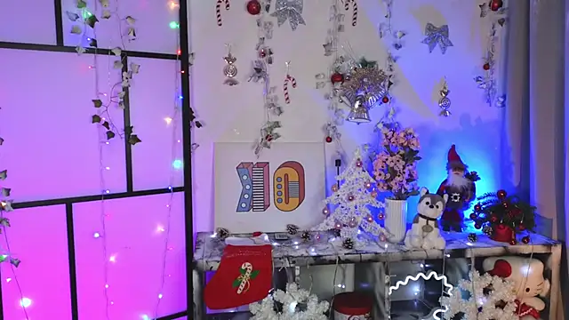 Snapshot of ImBonBon chatting on 03-09-25, 11:46 ImBonBon online show from 03-09-25, 11:46