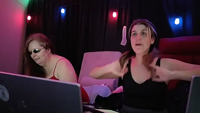 Sexy Mama-69 online show from 09-24-25, 04:54