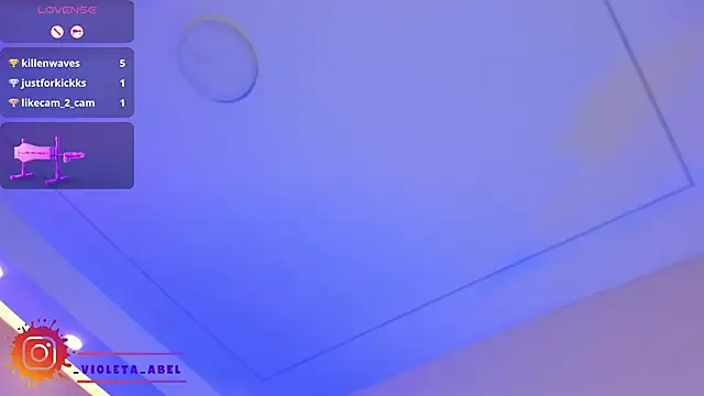 Snapshot of VioletaAbel chatting on 02-21-25, 02:48 VioletaAbel online show from 02-21-25, 02:48